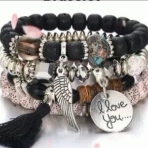 NWOT Bead with Tassel Fashion Bracelet